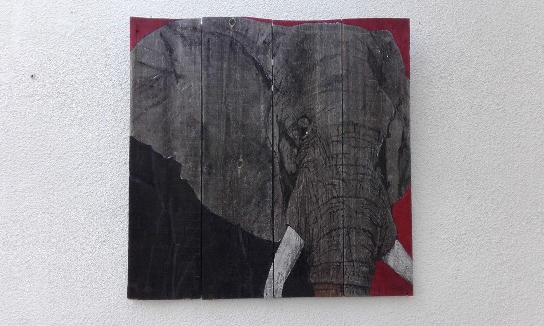 l-elephant-n2